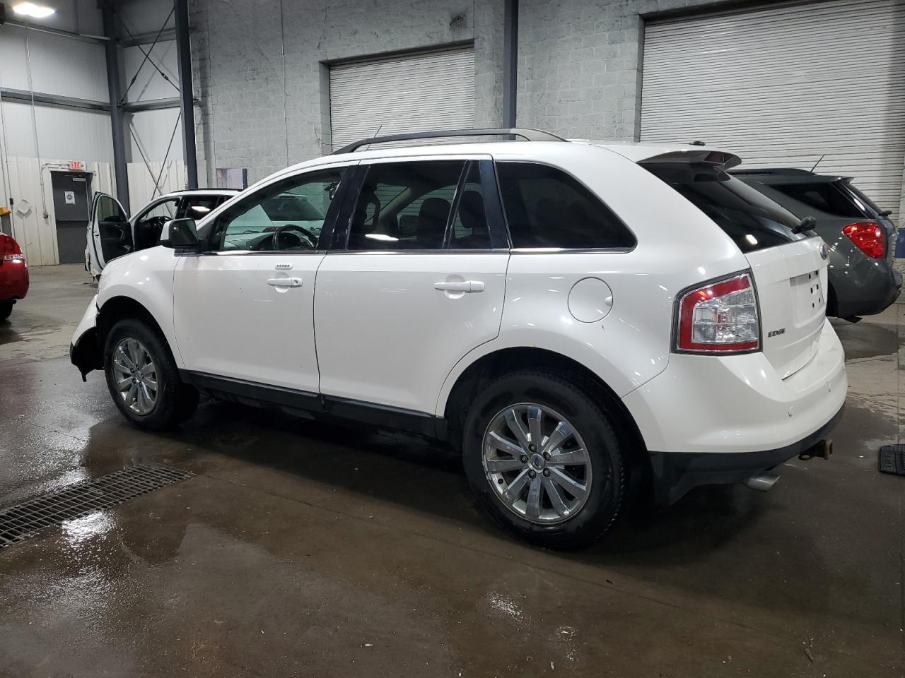 2FMDK4KC4ABB17618 2010 Ford Edge Limited