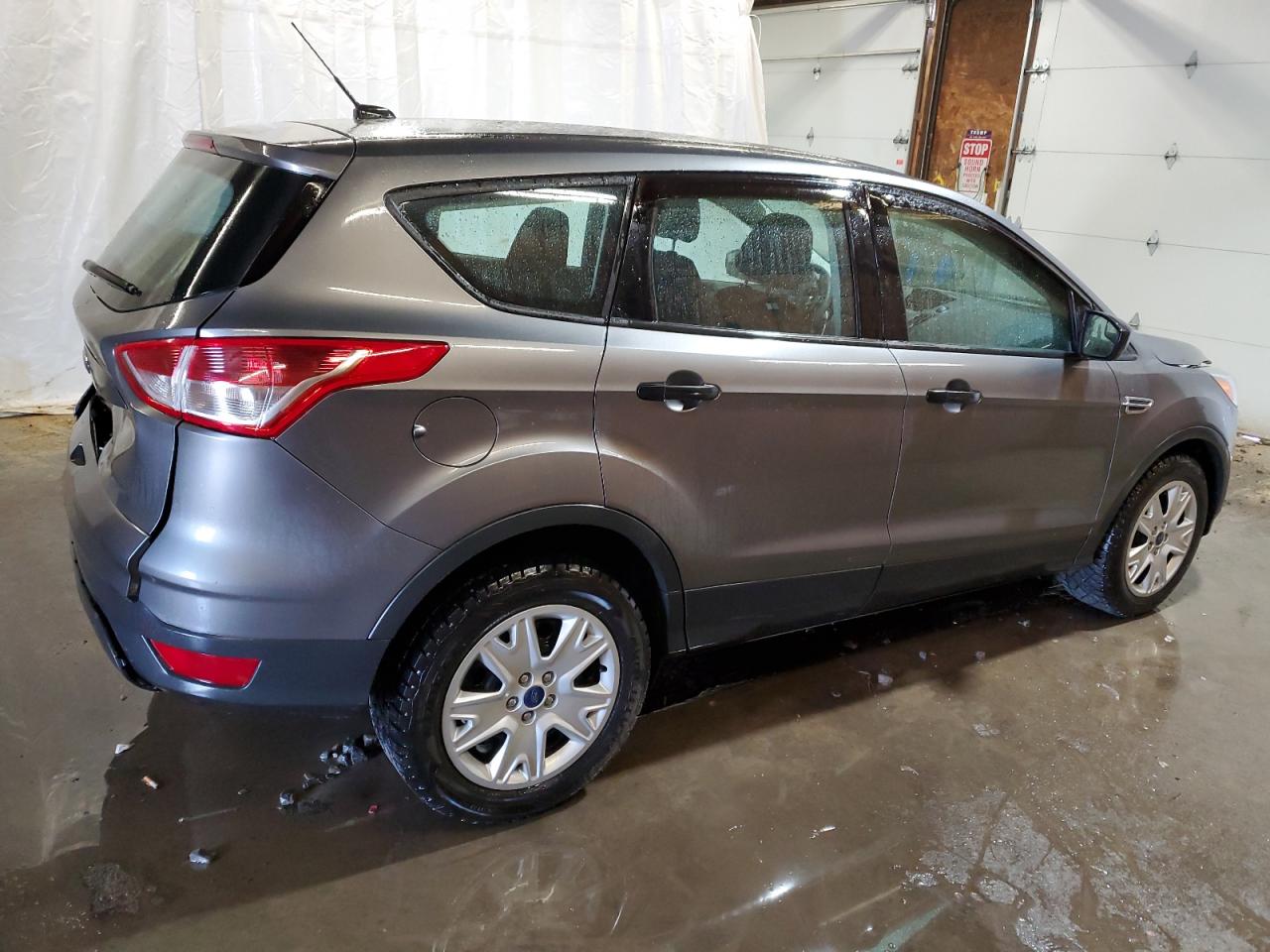 1FMCU0F77EUD92816 2014 Ford Escape S