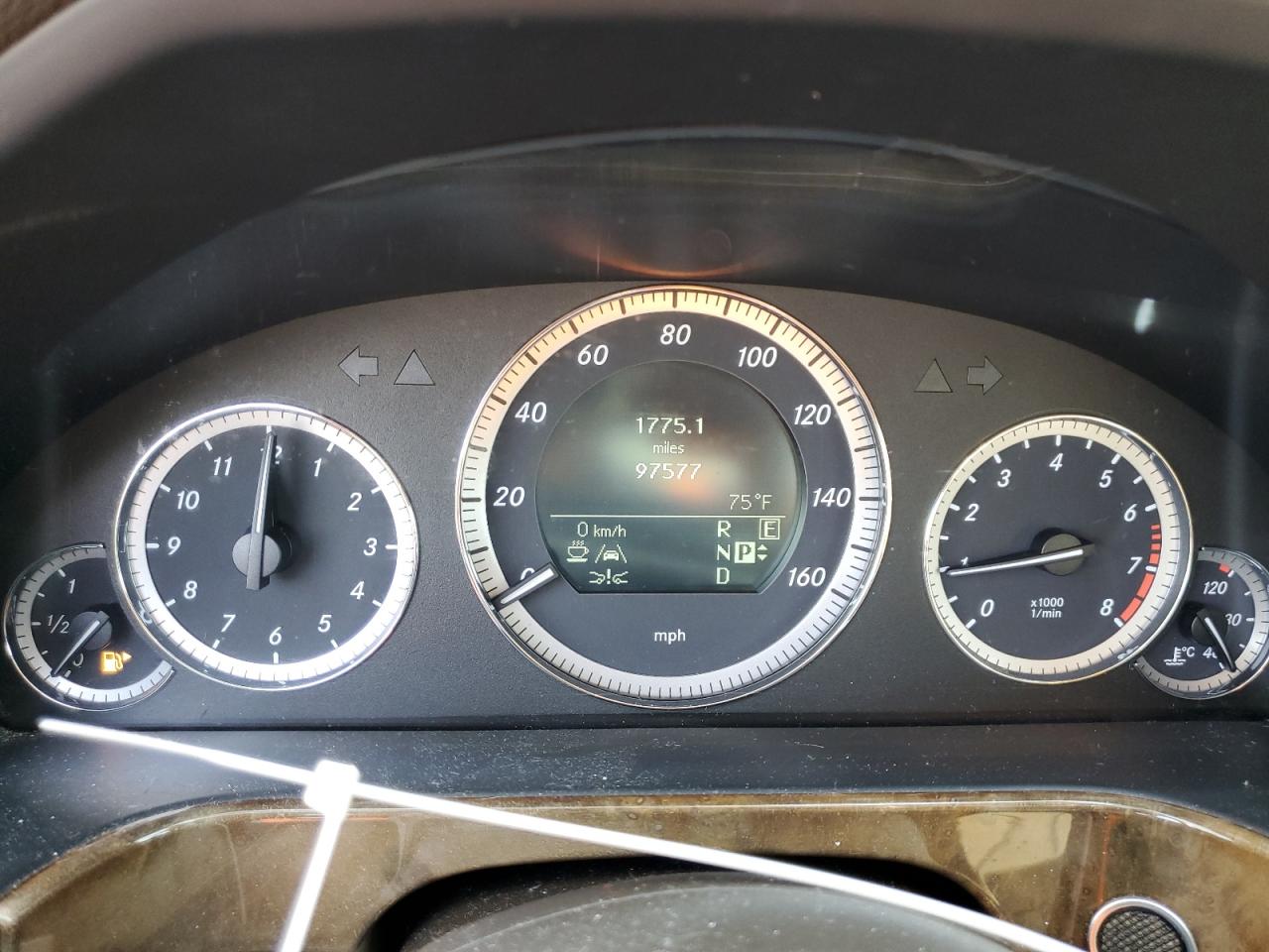 WDDHF5GB9BA413981 2011 Mercedes-Benz E 350