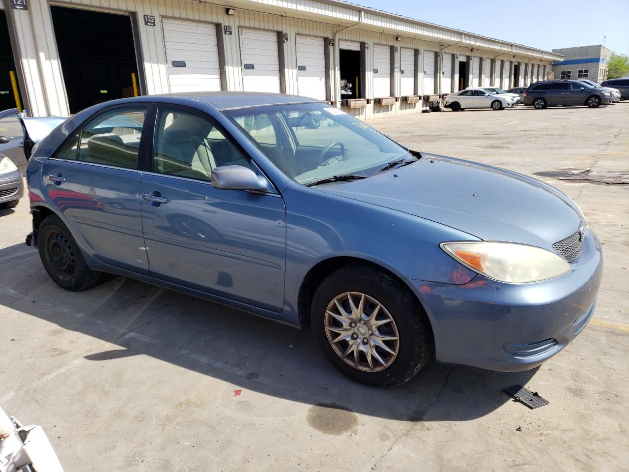 4T1BE32K84U833730 2004 Toyota Camry Le