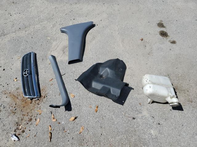 2000 Toyota Camry Le VIN: 4T1BF28K5YU095762 Lot: 55196474