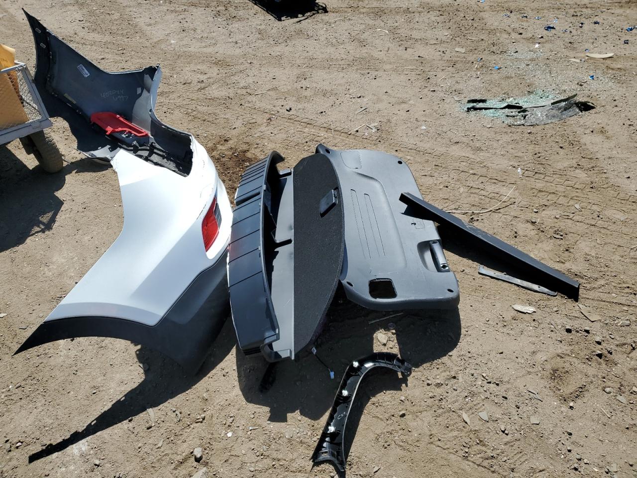 5XYZU3LB1HG402044 2017 Hyundai Santa Fe Sport