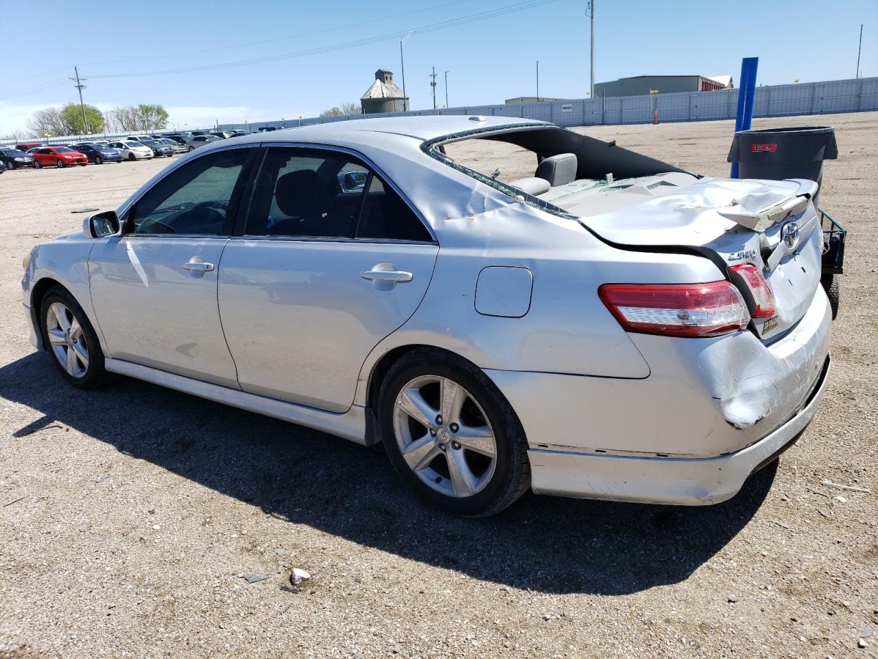 4T1BF3EK1BU619099 2011 Toyota Camry Base