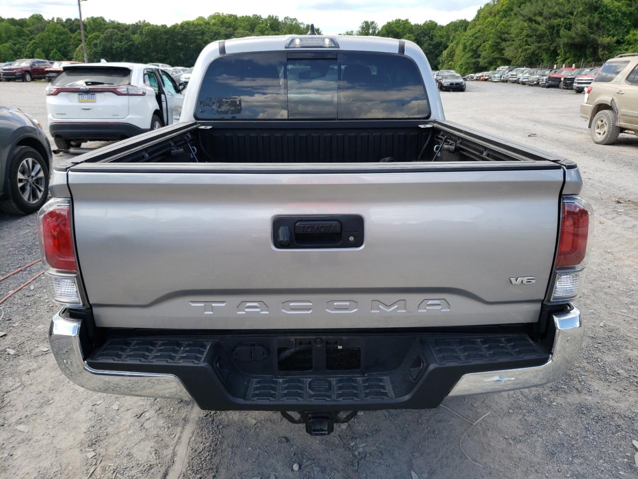 2021 Toyota Tacoma Double Cab vin: 3TYCZ5AN8MT022247