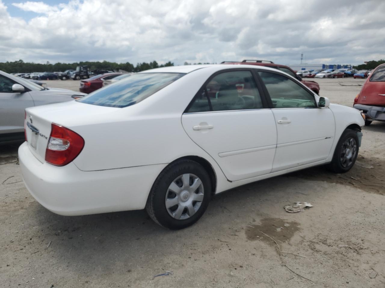 4T1BE32K24U279424 2004 Toyota Camry Le