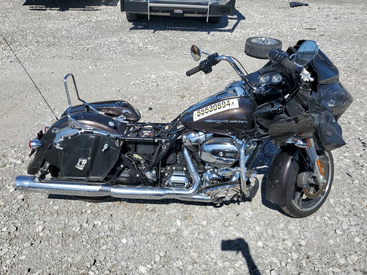 1HD1KHC11JB616795 HARLEY-DAVIDSON FLTRX ROAD 2018