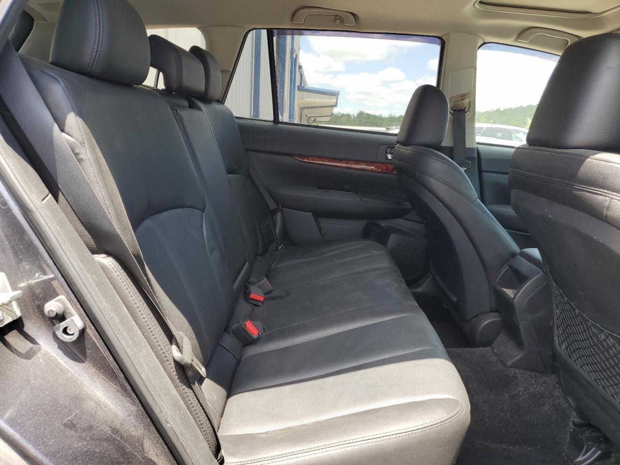 4S4BRBKC4B3331260 2011 Subaru Outback 2.5I Limited