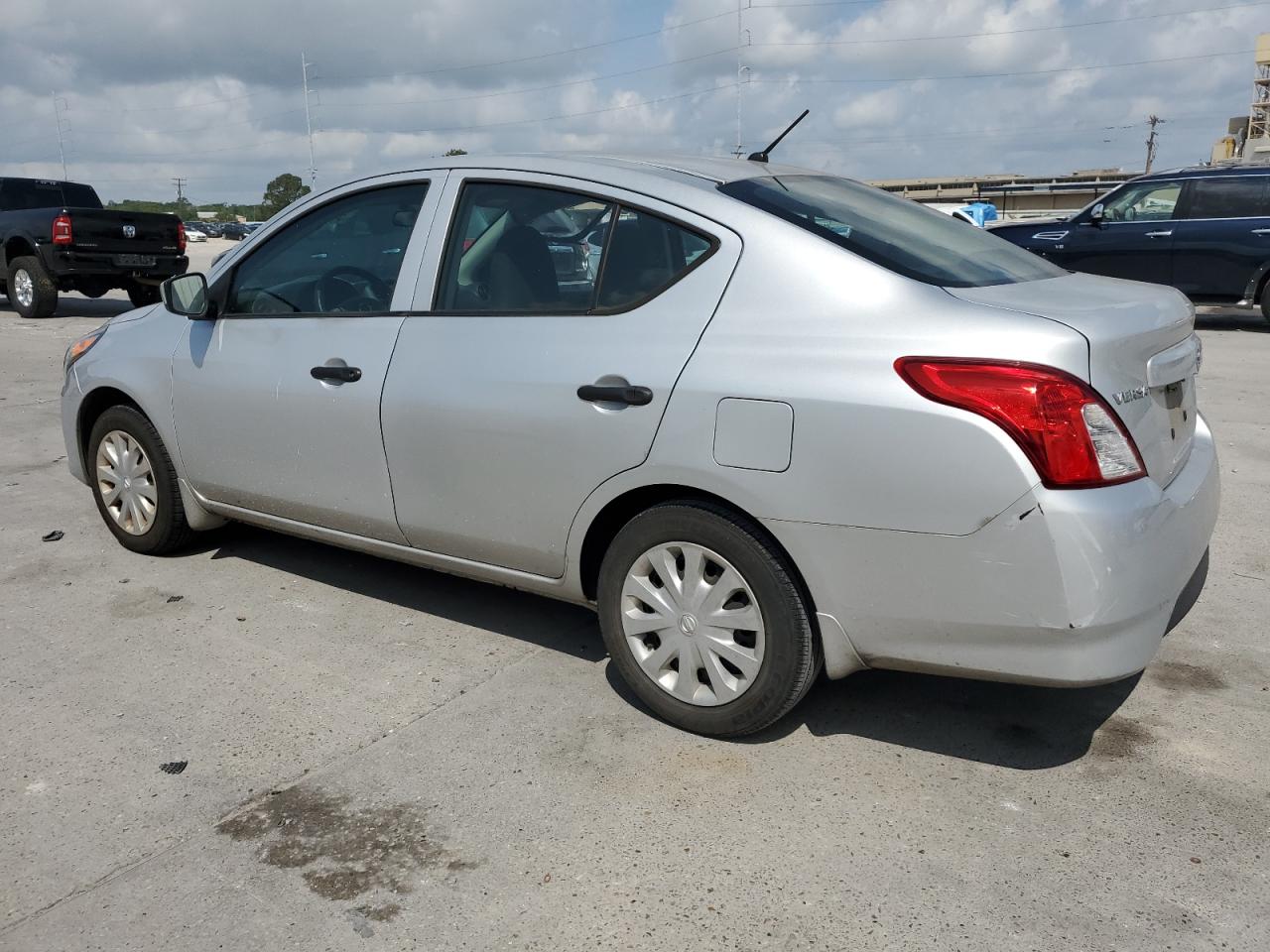 3N1CN7AP2HL873320 2017 Nissan Versa S