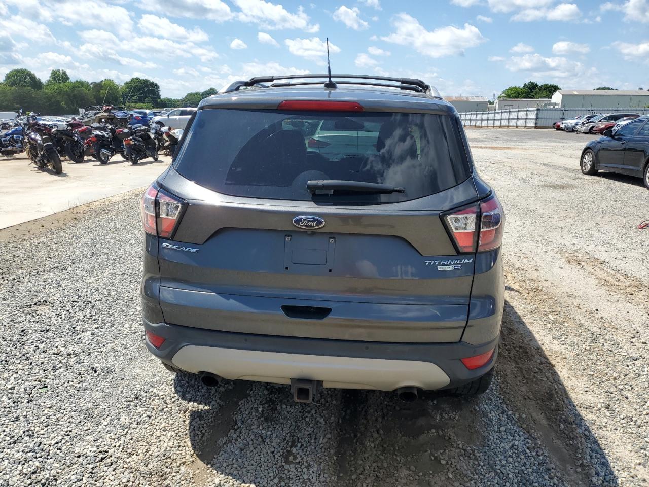 2017 Ford Escape Titanium vin: 1FMCU9J93HUC91581