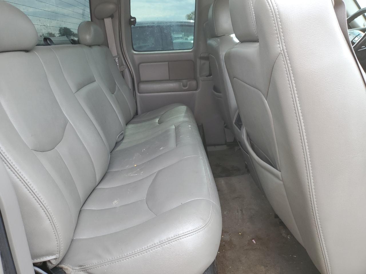 2GTEK19T641189413 2004 GMC New Sierra K1500