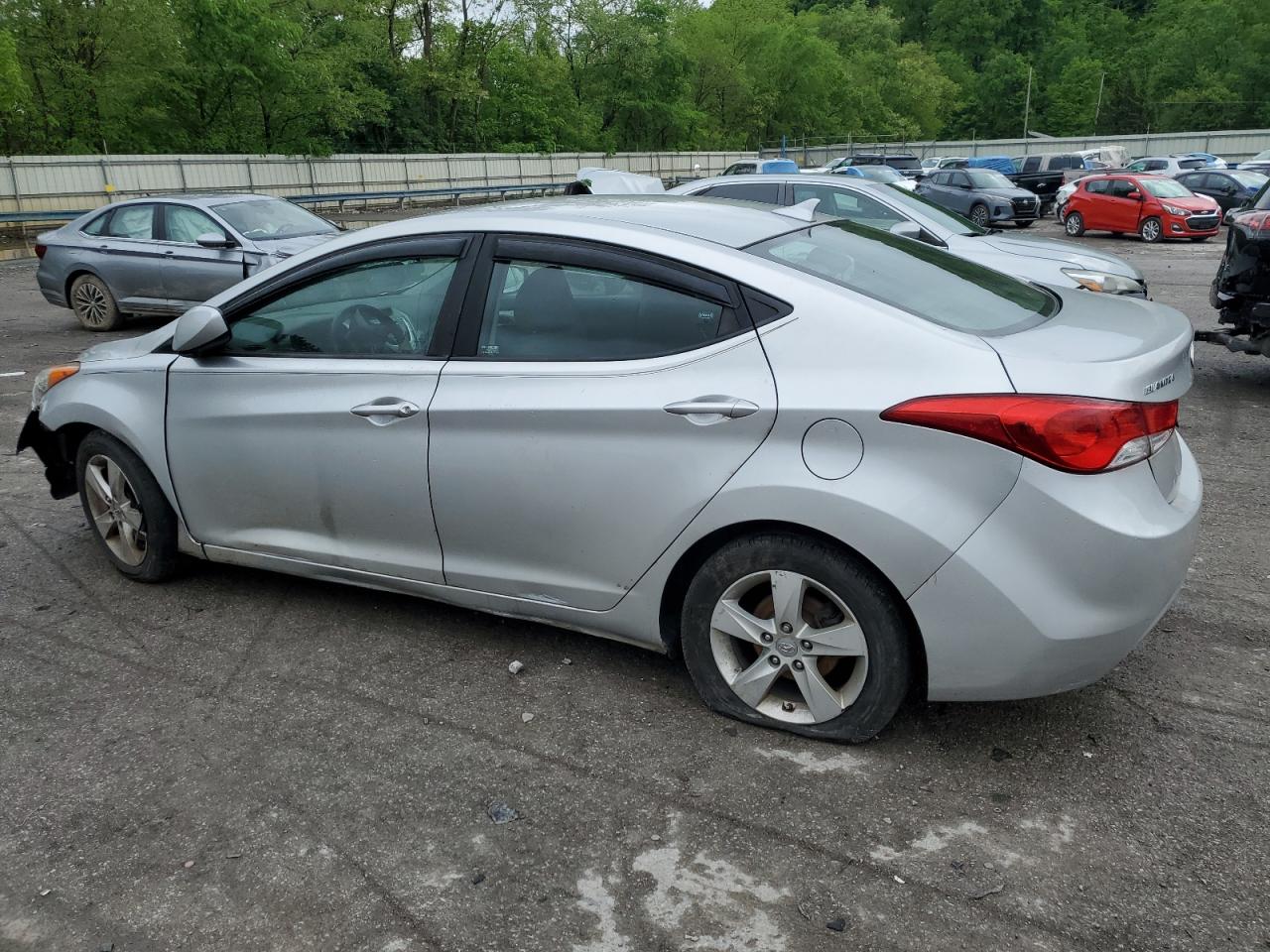 KMHDH4AE4CU308258 2012 Hyundai Elantra Gls