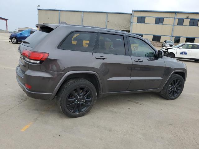 1C4RJFAG6JC151931 2018 Jeep Grand Cherokee Laredo