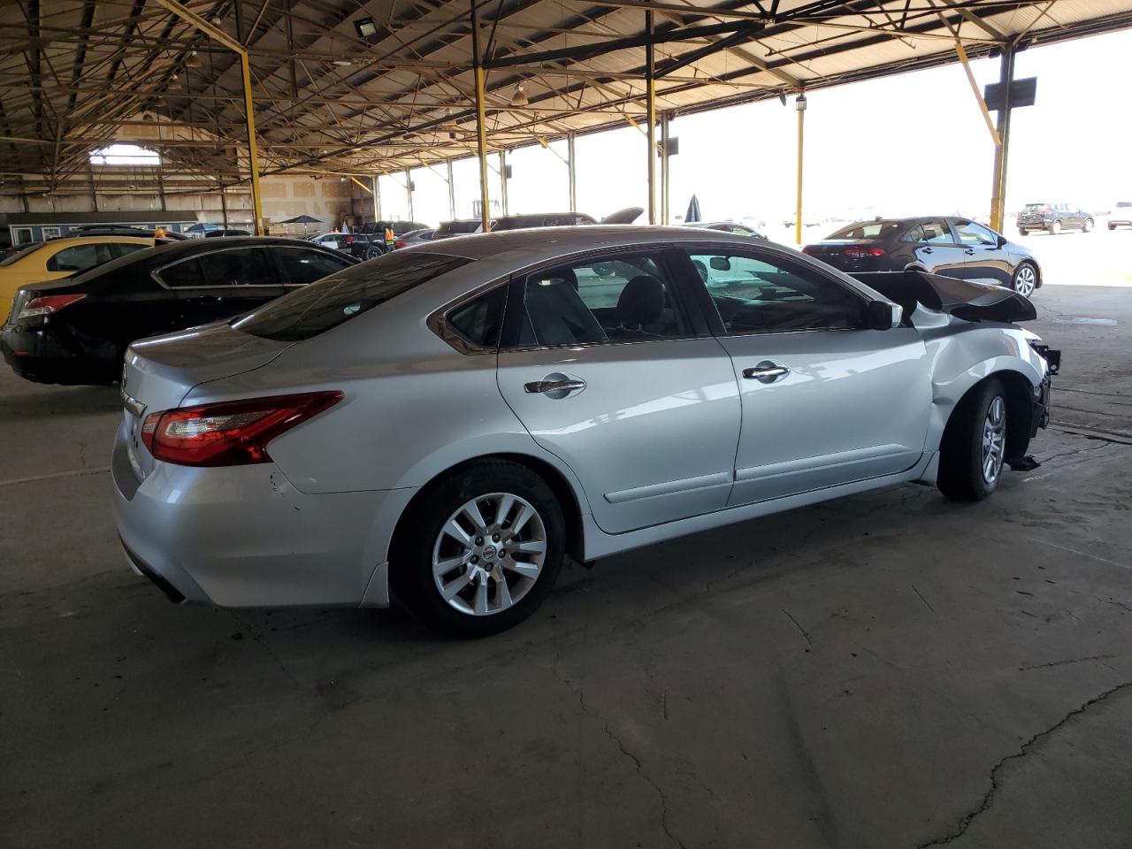 1N4AL3AP5HC224194 2017 Nissan Altima 2.5