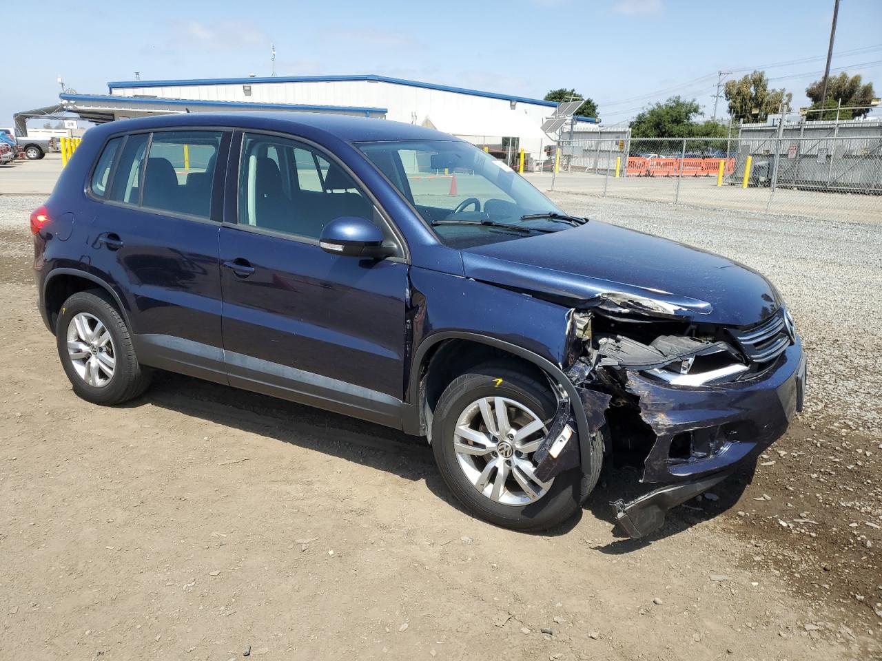 WVGAV3AX5EW564648 2014 Volkswagen Tiguan S