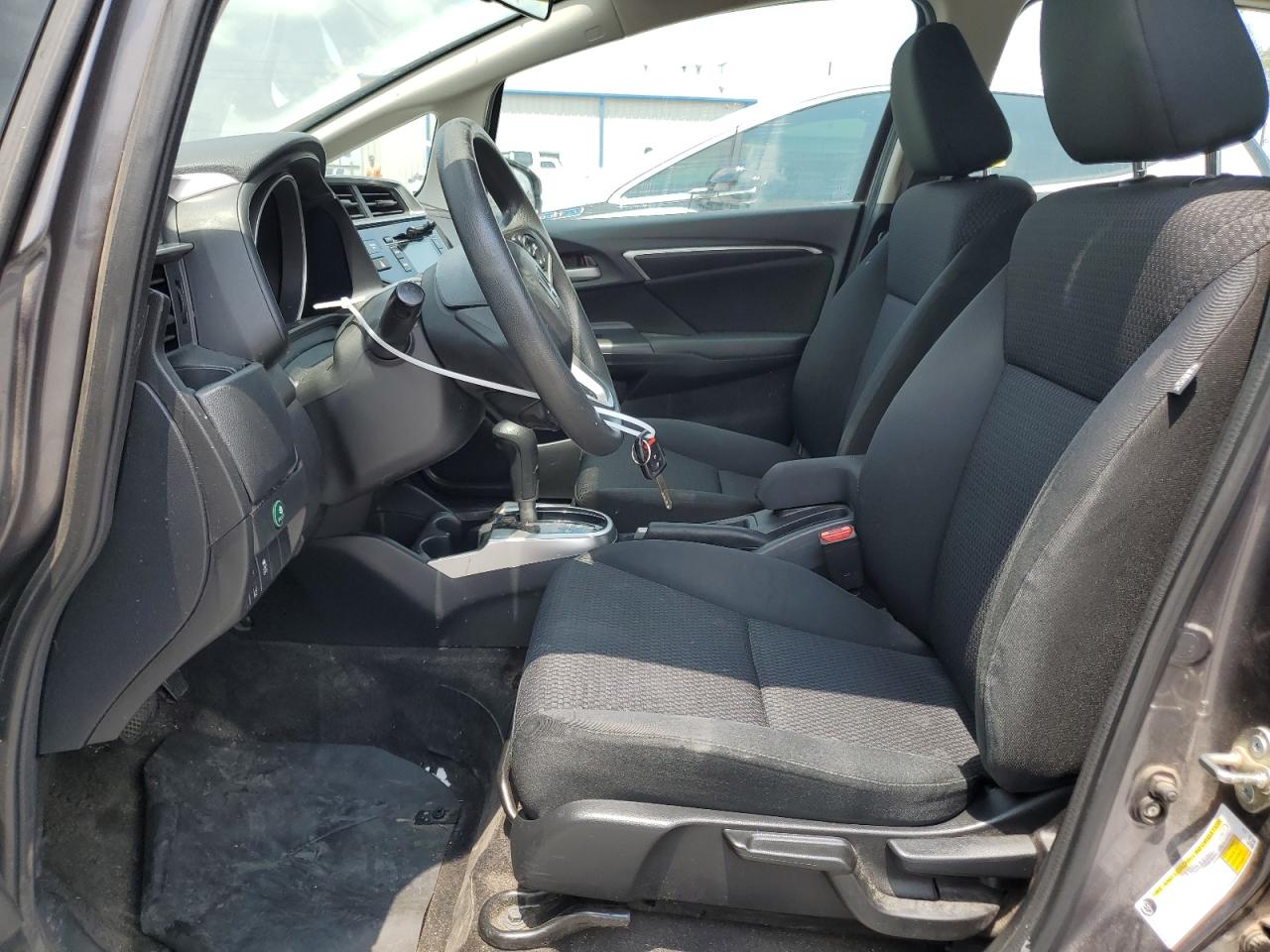 3HGGK5H59JM705370 2018 Honda Fit Lx