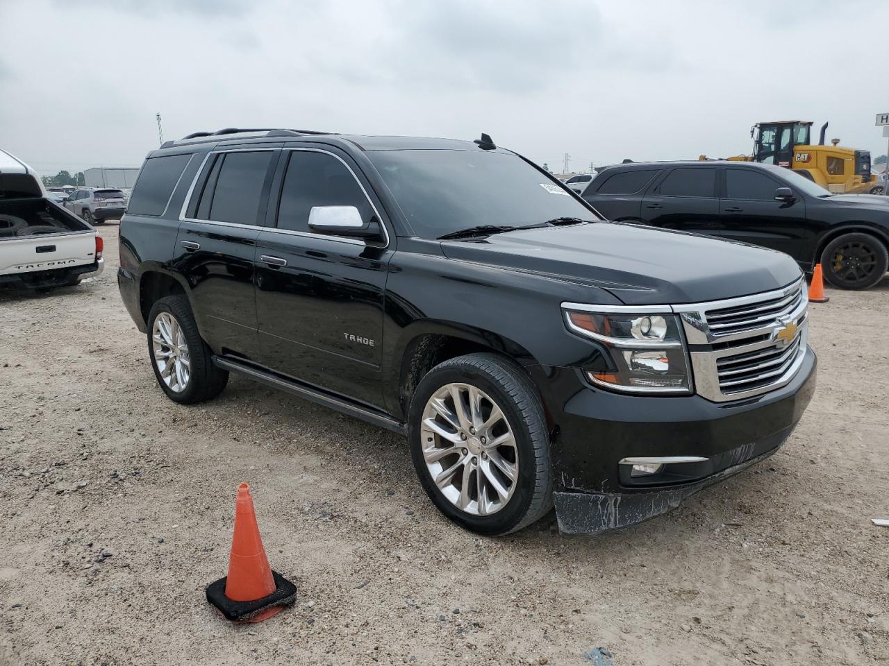 2019 Chevrolet Tahoe C1500 Premier vin: 1GNSCCKJ9KR243478