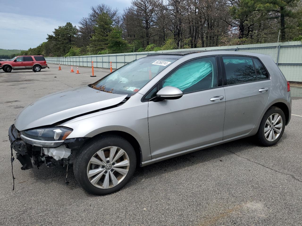 2019 Volkswagen Golf S vin: 3VWG57AU4KM029346