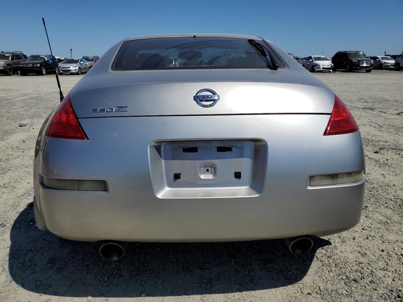 JN1AZ34D23T118579 2003 Nissan 350Z Coupe