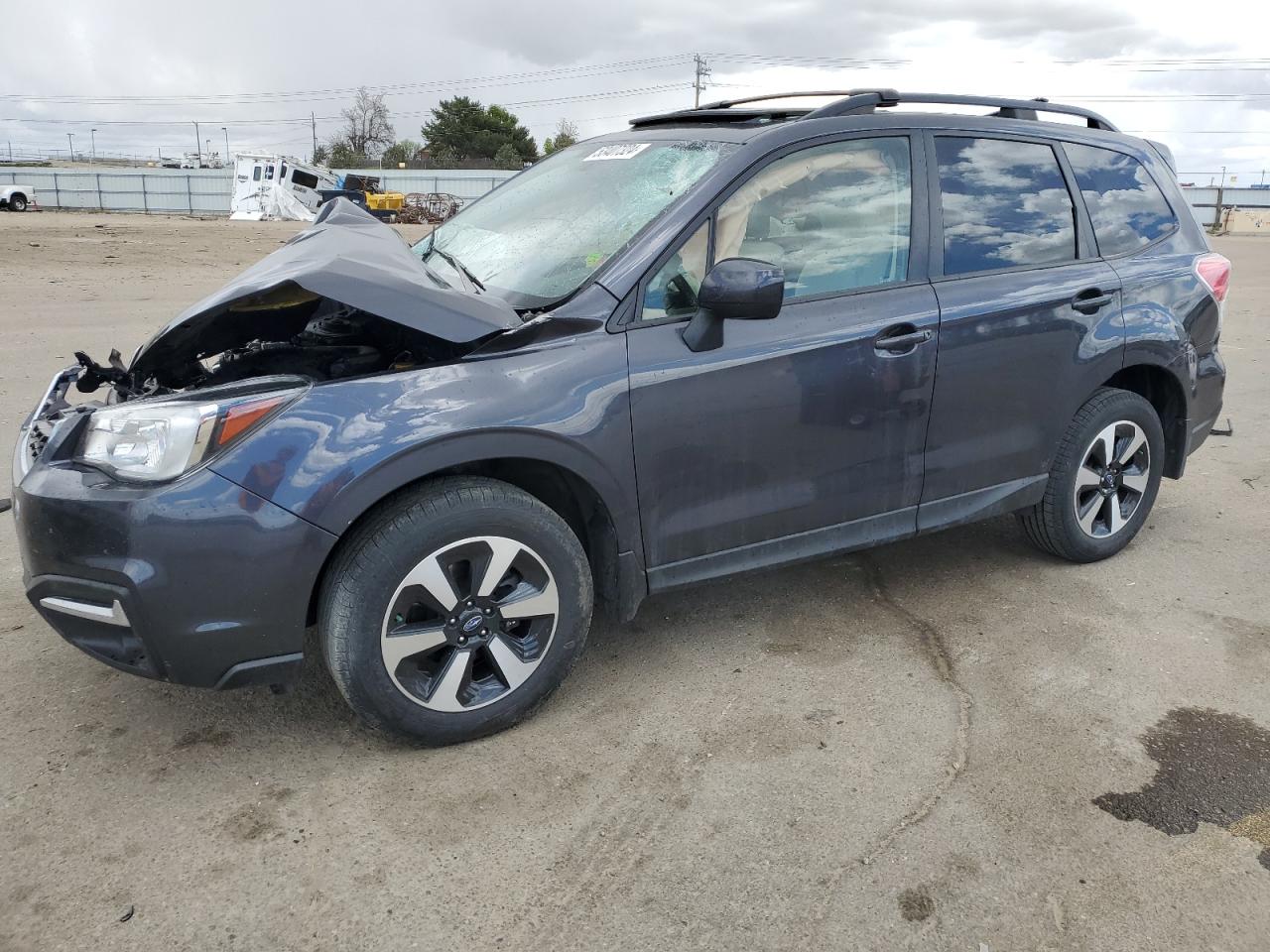 2017 Subaru Forester 2.5I Premium vin: JF2SJAGCXHH579380