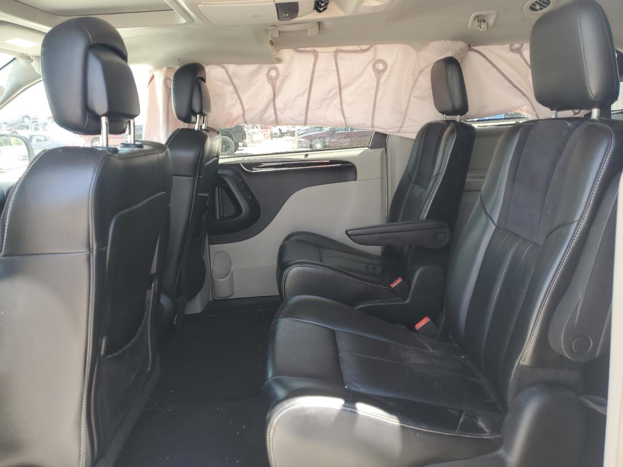 2C4RC1GG0ER423567 2014 Chrysler Town & Country Limited