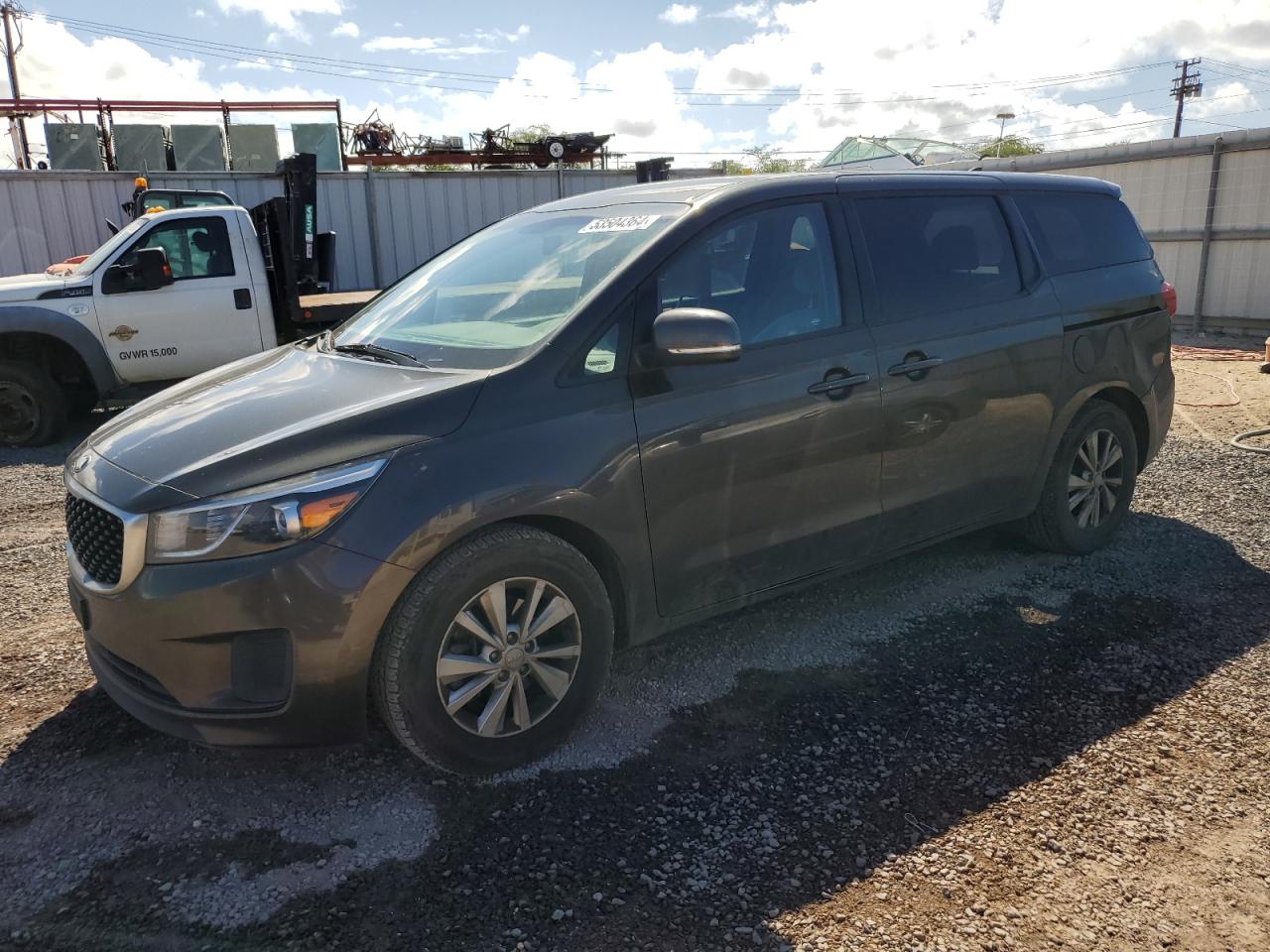 KNDMB5C15J6379198 2018 Kia Sedona Lx