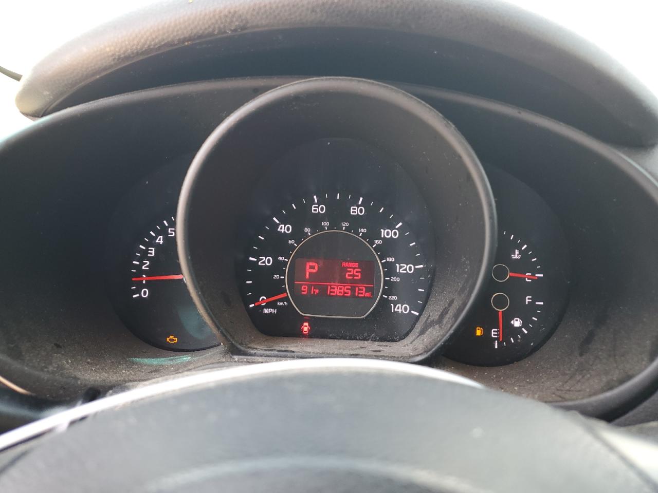 KNDJN2A29J7515587 2018 Kia Soul