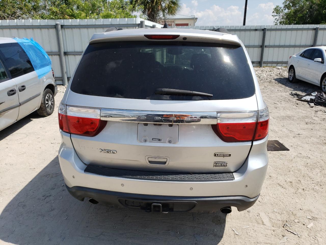 1D4SD5GT4BC613690 2011 Dodge Durango Citadel