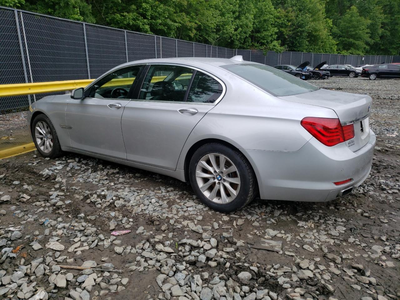 WBAKC6C58CC395684 2012 BMW 750 Xi