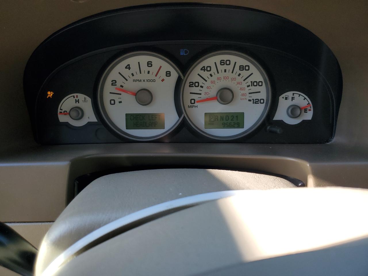 1FMYU04196KA23215 2006 Ford Escape Limited