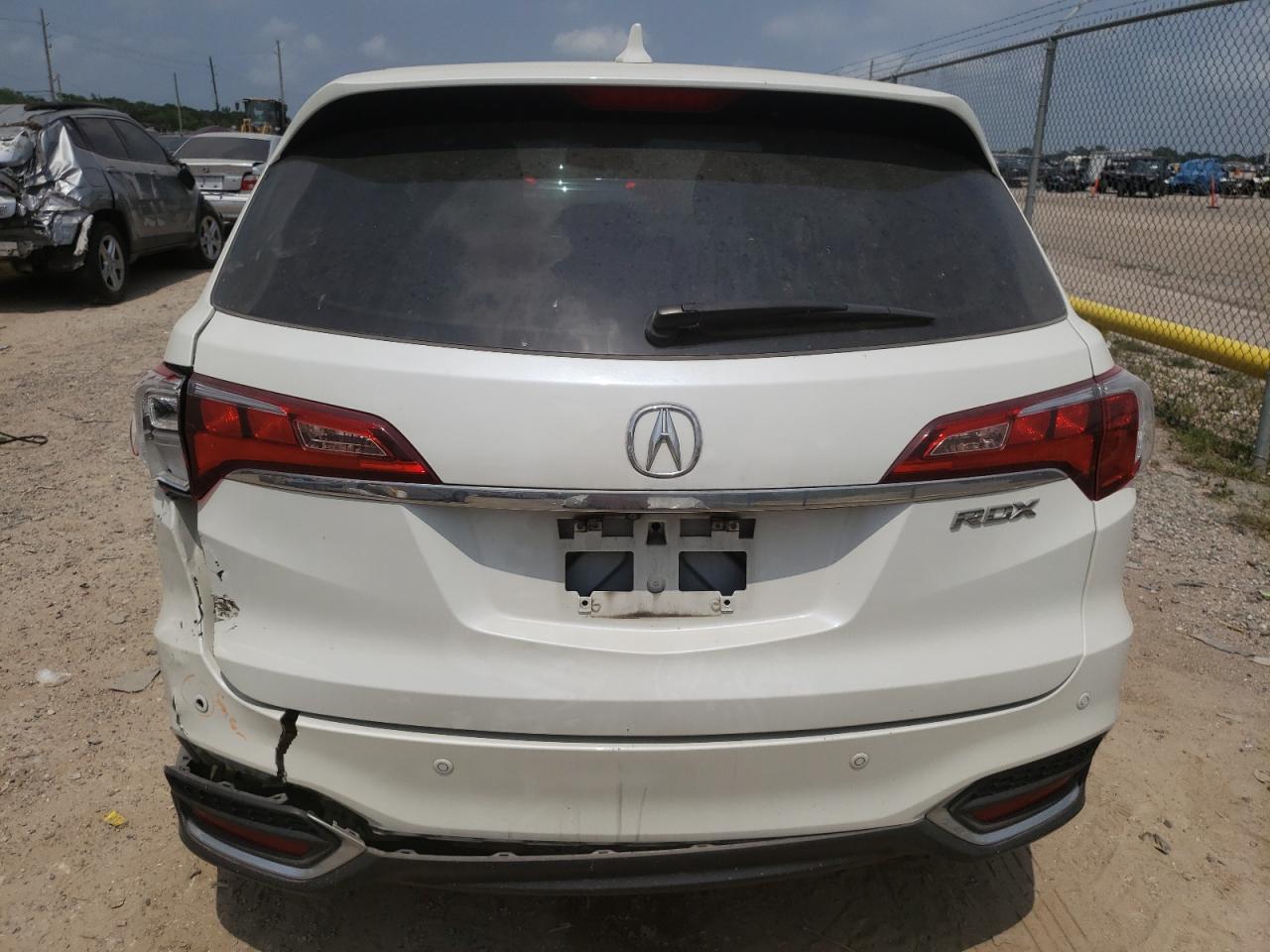 5J8TB3H76JL012102 2018 Acura Rdx Advance