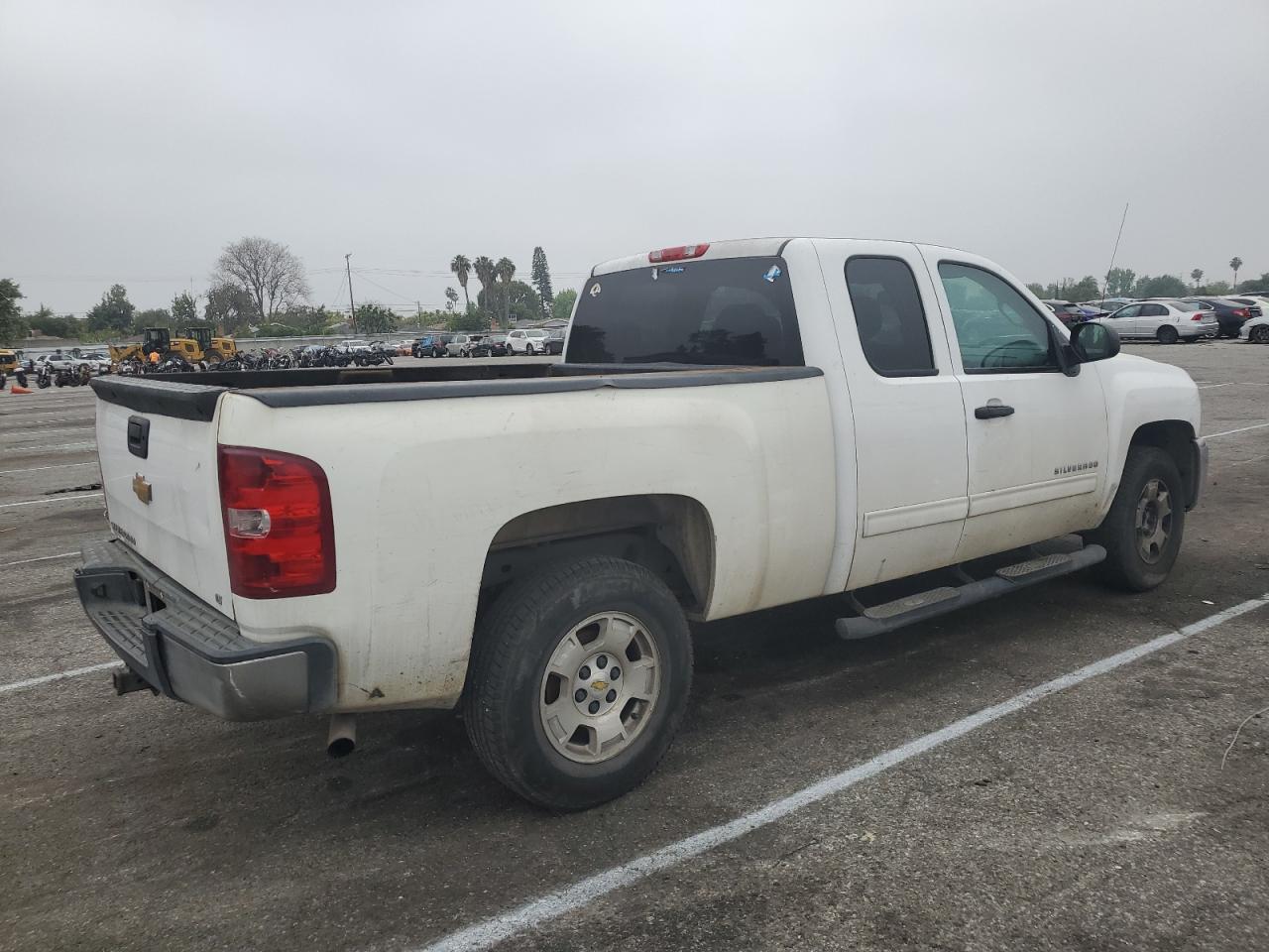 1GCRCSE07DZ248556 2013 Chevrolet Silverado C1500 Lt