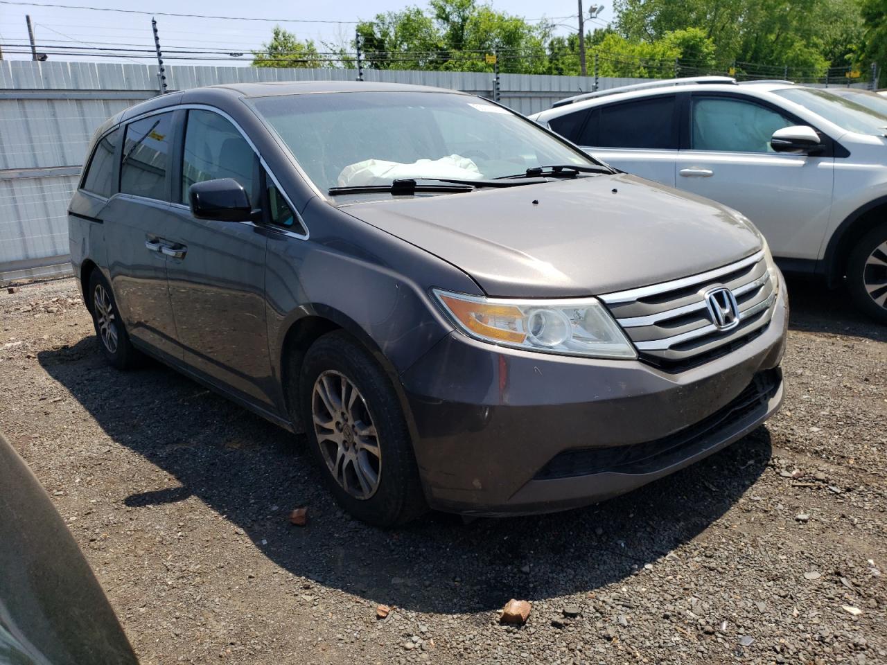 5FNRL5H65BB012153 2011 Honda Odyssey Exl