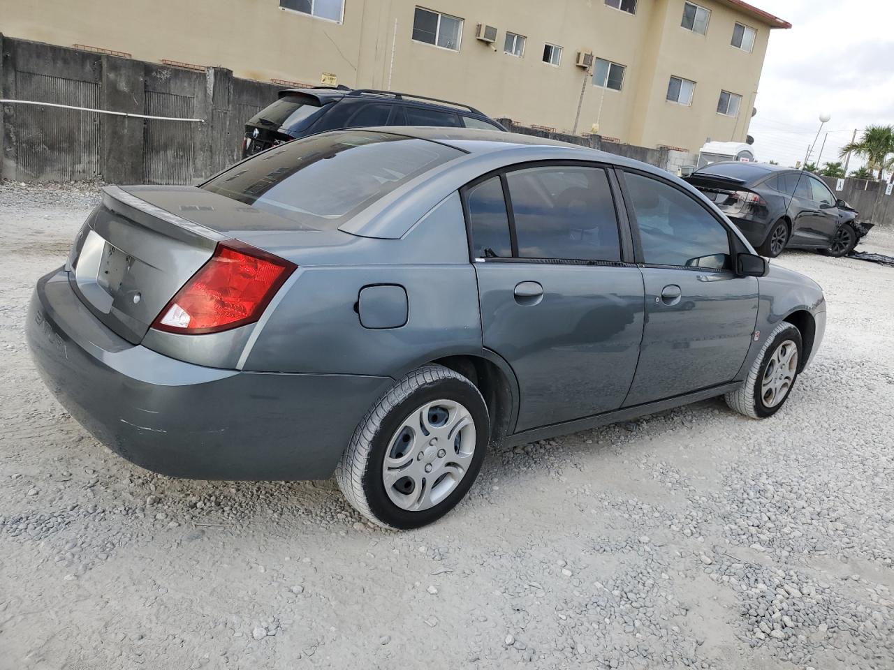 1G8AJ52F25Z125773 2005 Saturn Ion Level 2