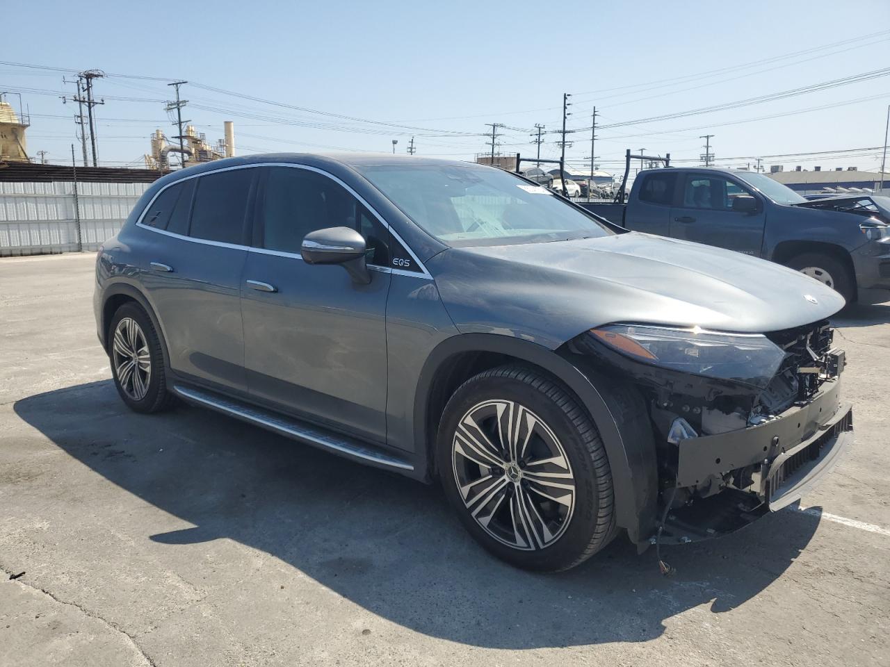 2023 Mercedes-Benz Eqs Suv 450 4Matic vin: 4JGDM2EB6PA029501