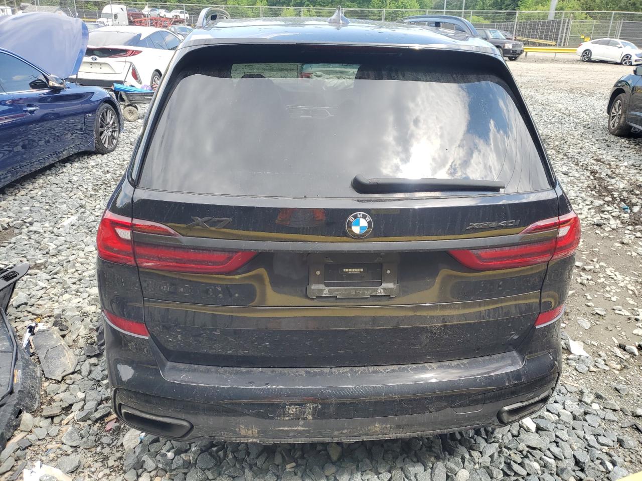 5UXCW2C05N9M60906 2022 BMW X7 xDrive40I