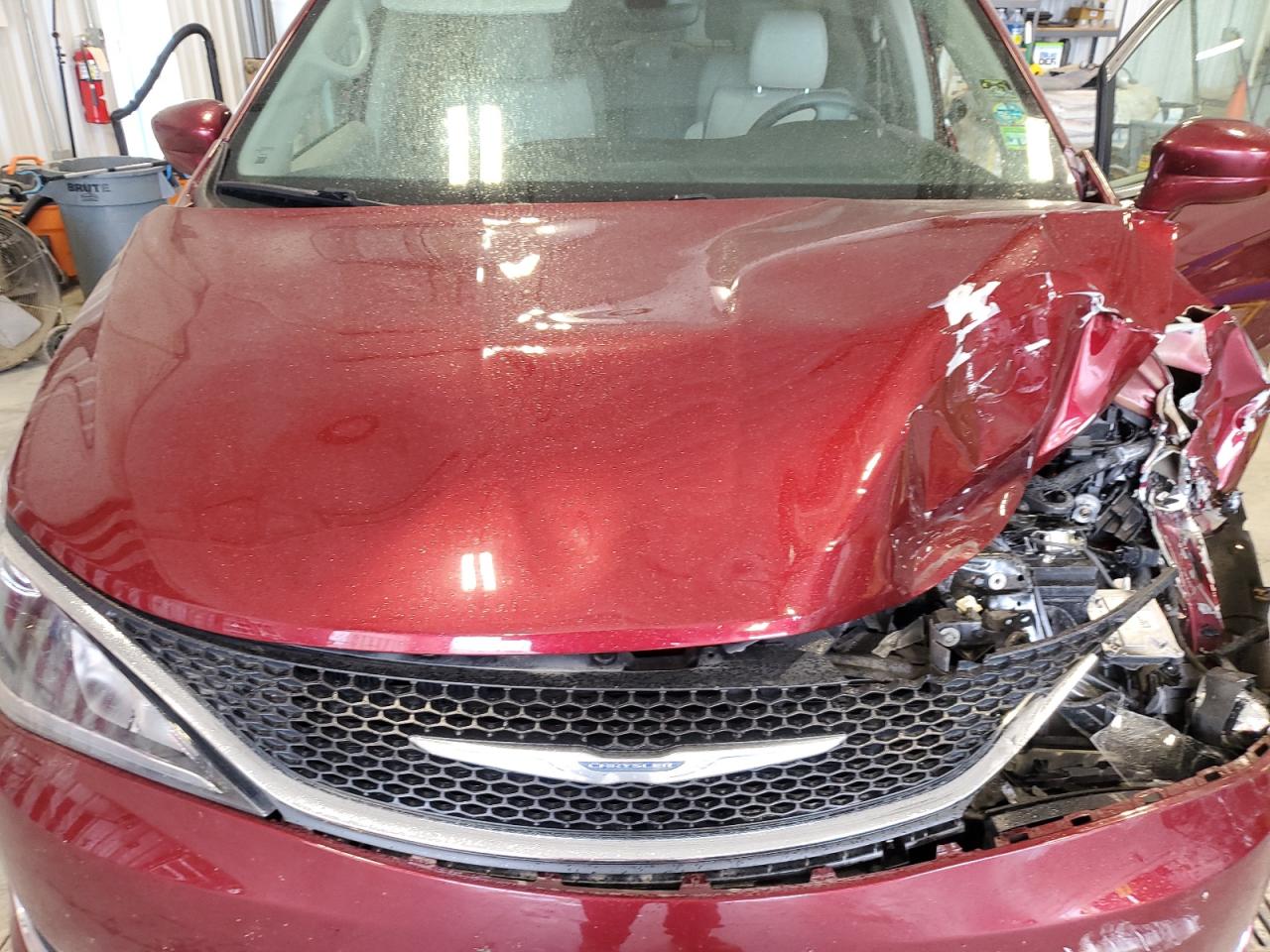 2C4RC1BG9HR512999 2017 Chrysler Pacifica Touring L