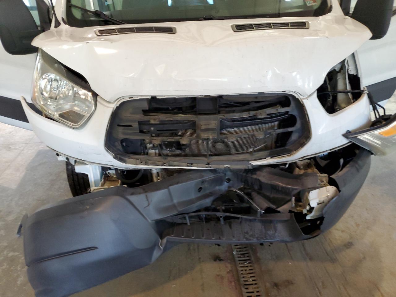 1FTNR1ZM5FKA66080 2015 Ford Transit T-250