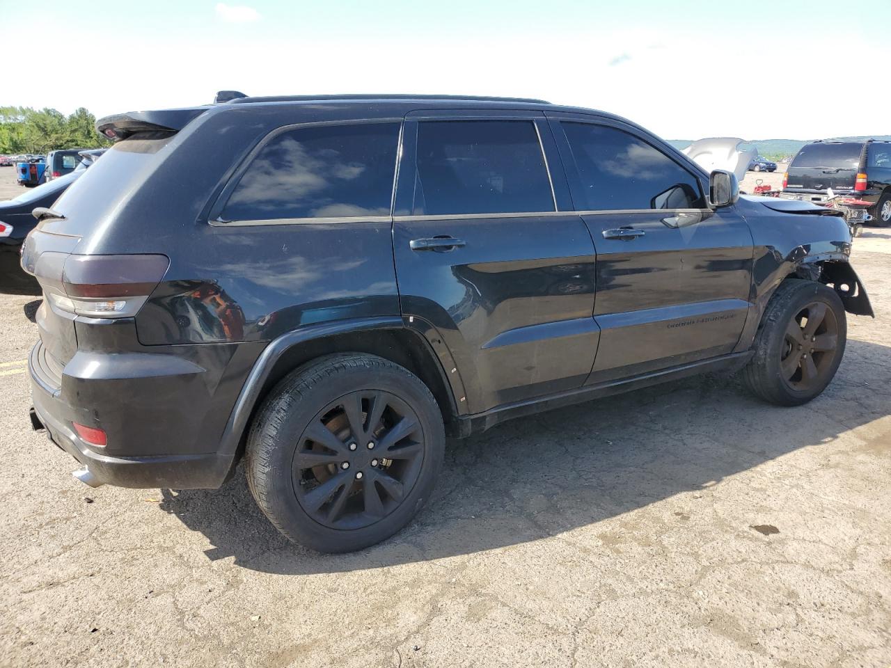 1C4RJEAG3FC614240 2015 Jeep Grand Cherokee Laredo