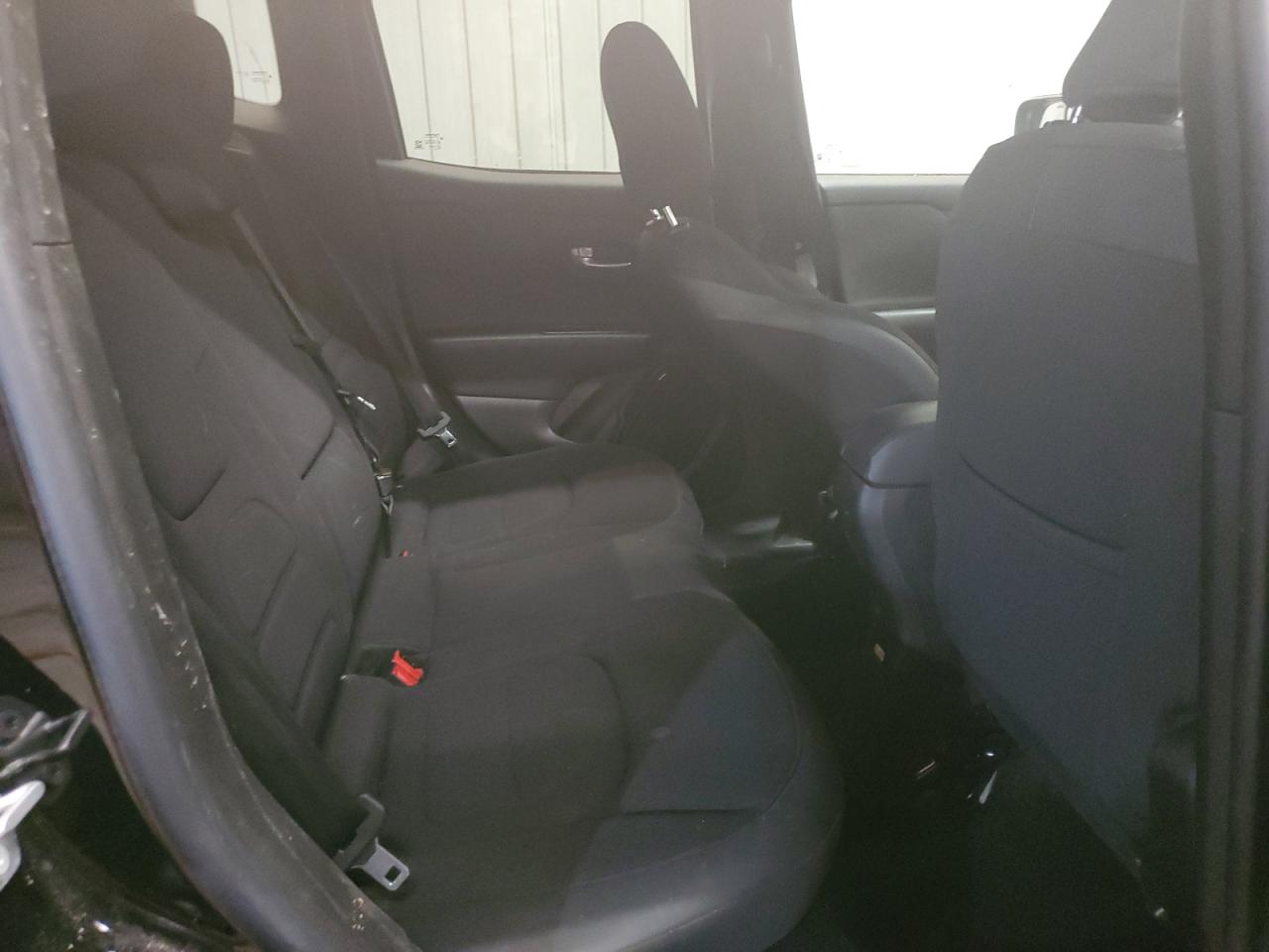 ZACCJABB2HPE68252 2017 Jeep Renegade Latitude