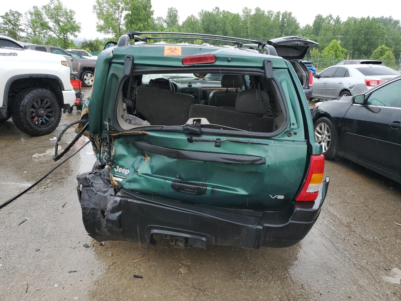 1J4GW58N4XC743211 1999 Jeep Grand Cherokee Laredo