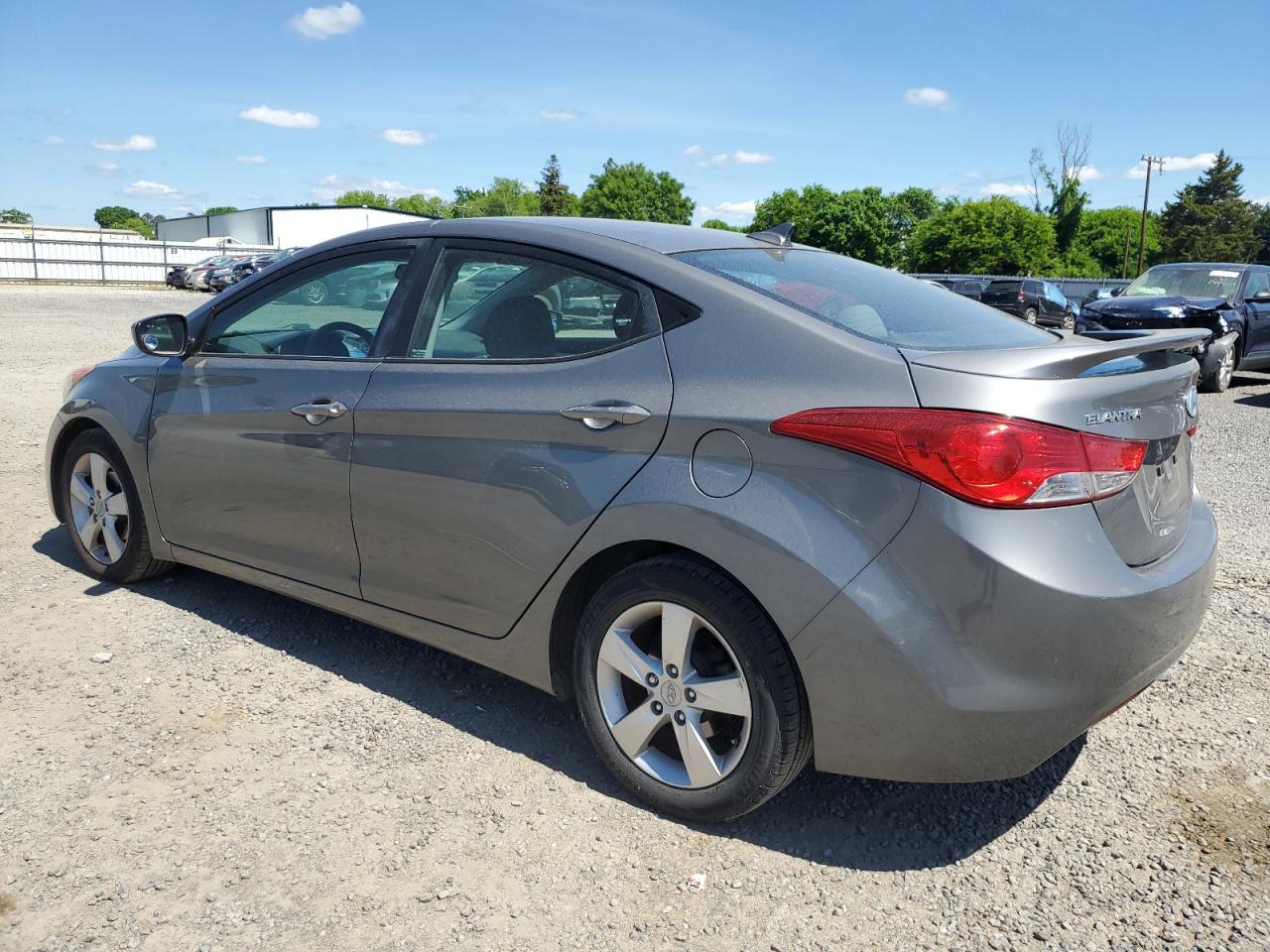 5NPDH4AE8DH386185 2013 Hyundai Elantra Gls