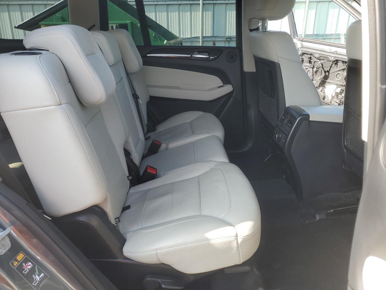 4JGDF6EE0HA944681 2017 Mercedes-Benz Gls 450 4Matic