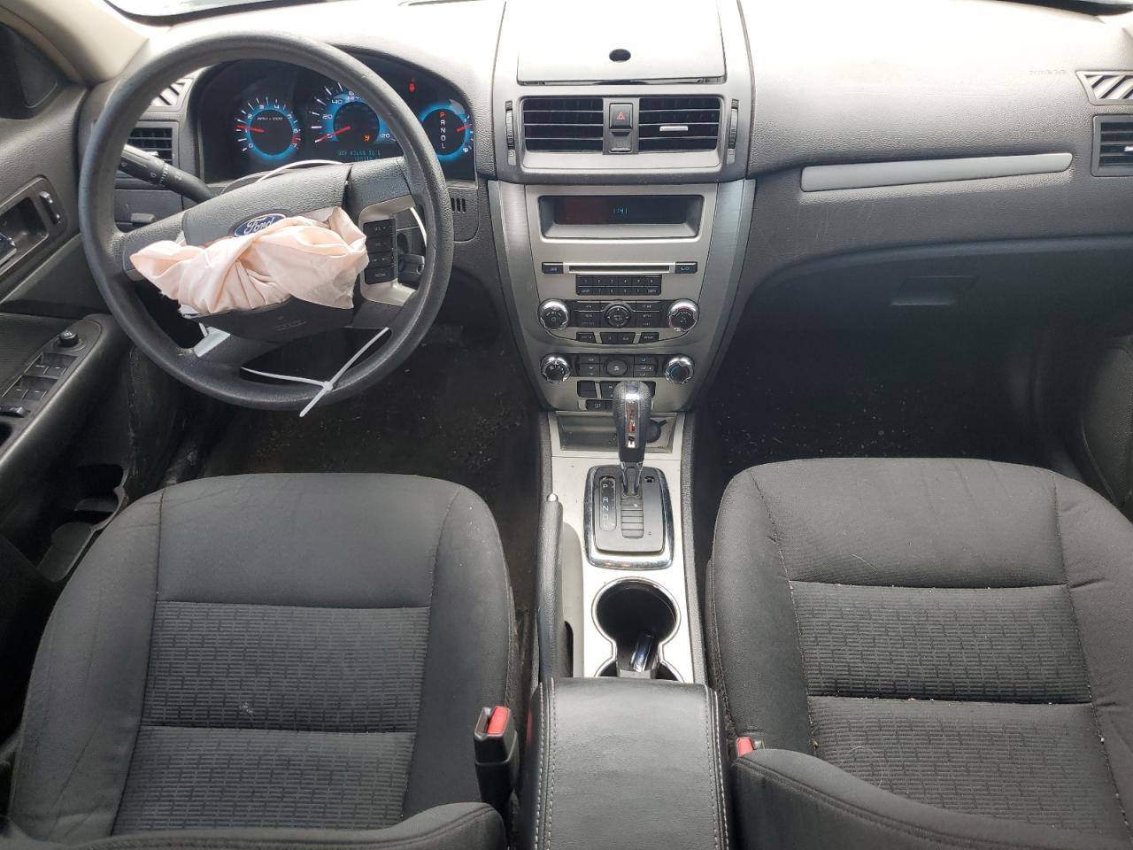 3FAHP0HA0BR190094 2011 Ford Fusion Se