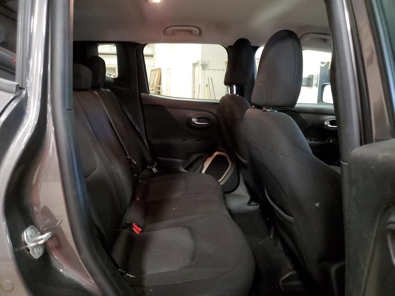 ZACCJABBXHPE63705 2017 Jeep Renegade Latitude