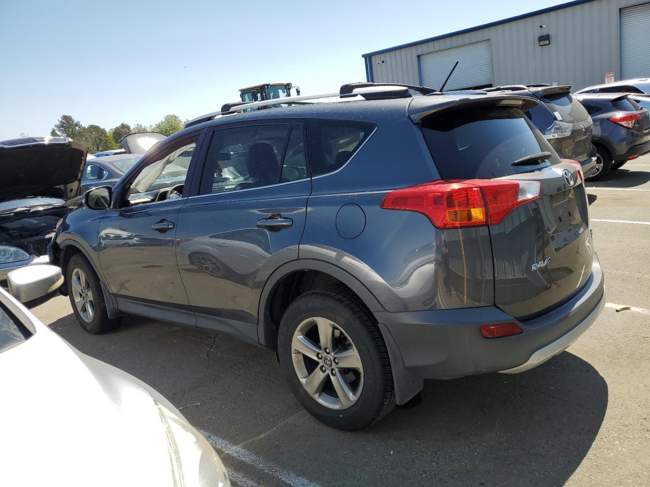 JTMRFREV2FD130278 2015 Toyota Rav4 Xle