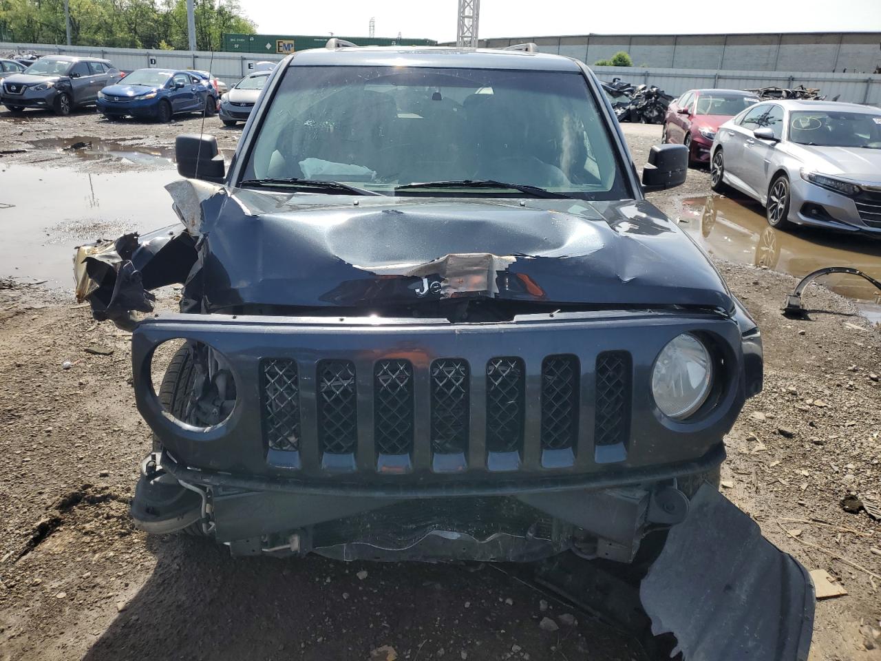 1C4NJRFB9ED560891 2014 Jeep Patriot Latitude