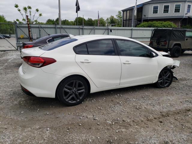 3KPFK4A7XHE070034 | 2017 KIA forte lx