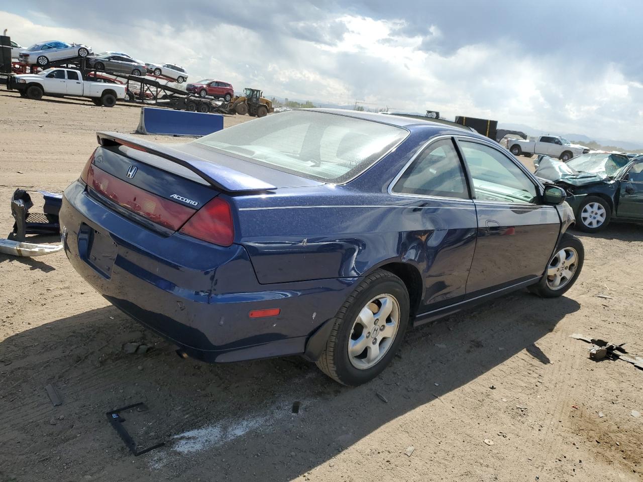 1HGCG32581A011778 2001 Honda Accord Ex