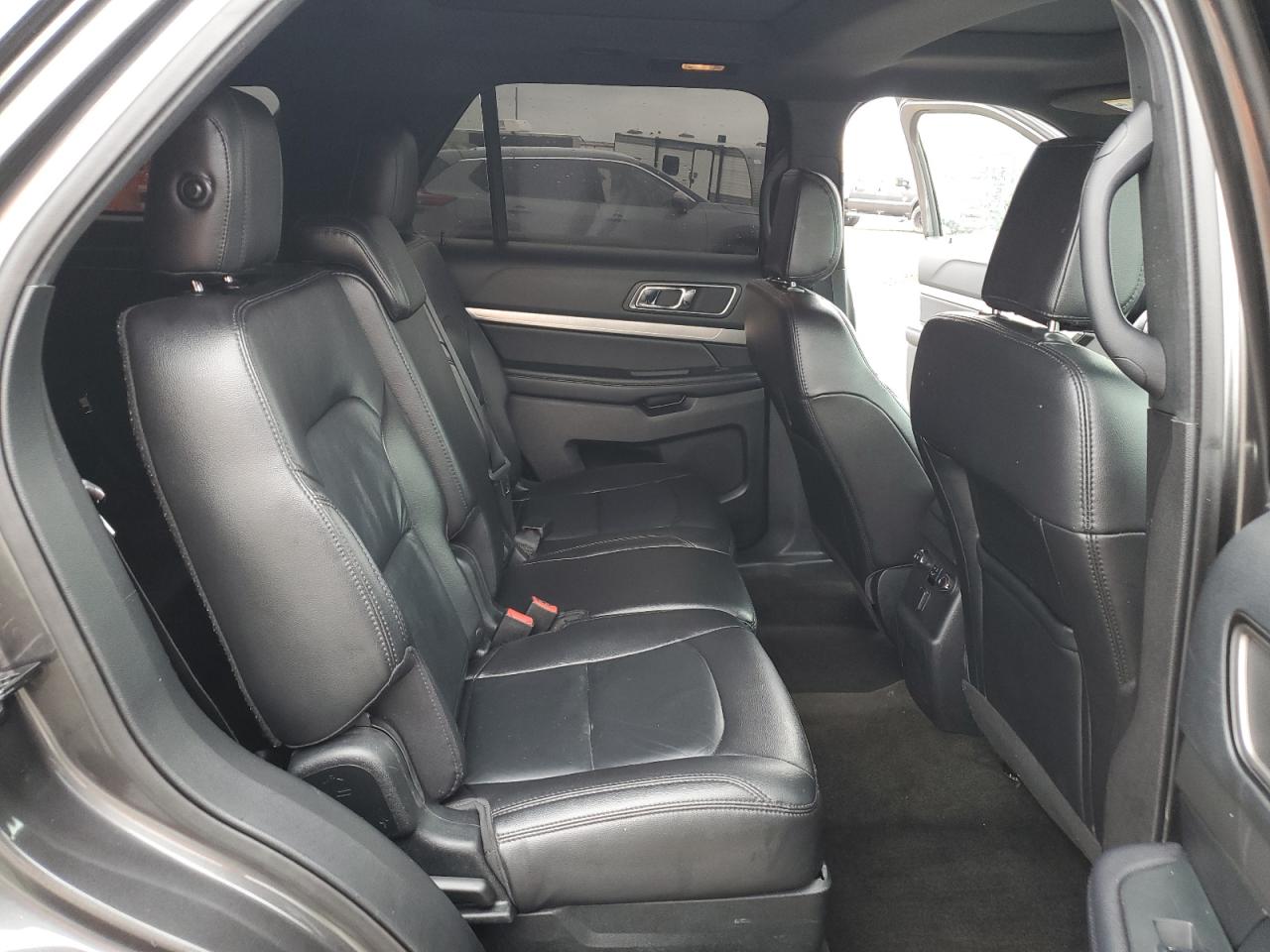 1FM5K7D80JGA41273 2018 Ford Explorer Xlt