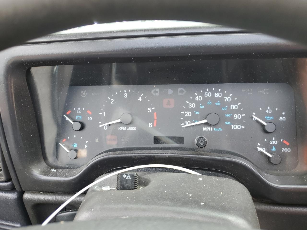 1J4FY19S8XP452206 1999 Jeep Wrangler / Tj Sport